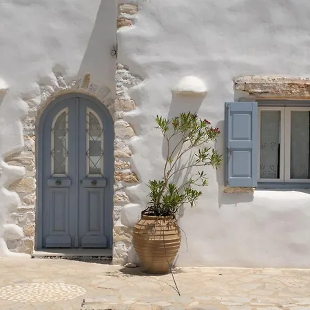 Vent D'est, Isterni, Paros