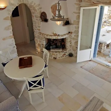 بيت للعطل Vent D'est, Isterni, Paros