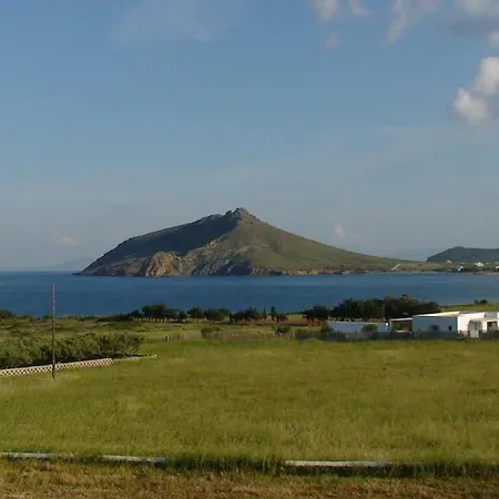 Vent D'est, Isterni, Paros بيت للعطل